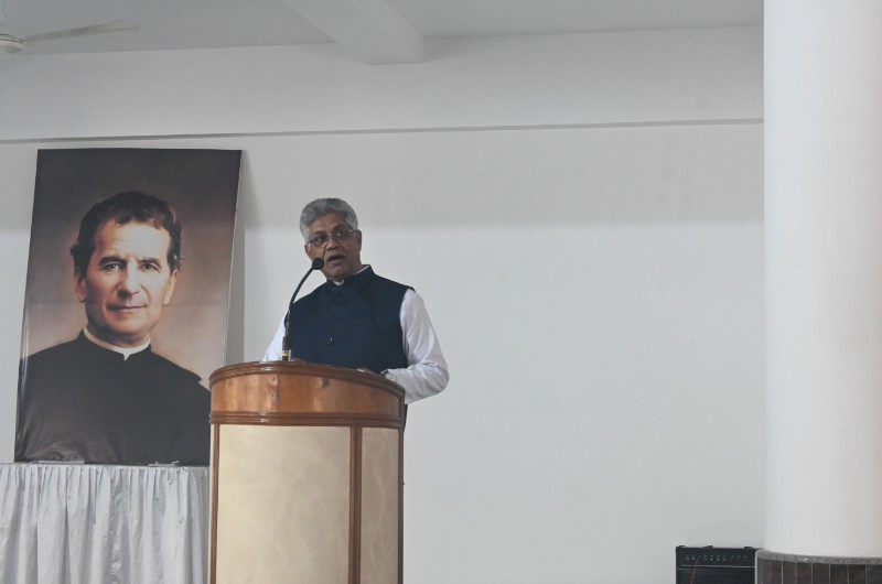 THANKSGIVING PRAYER SERVICE BY STUDENT COUNCIL (SENIOR SECTION)