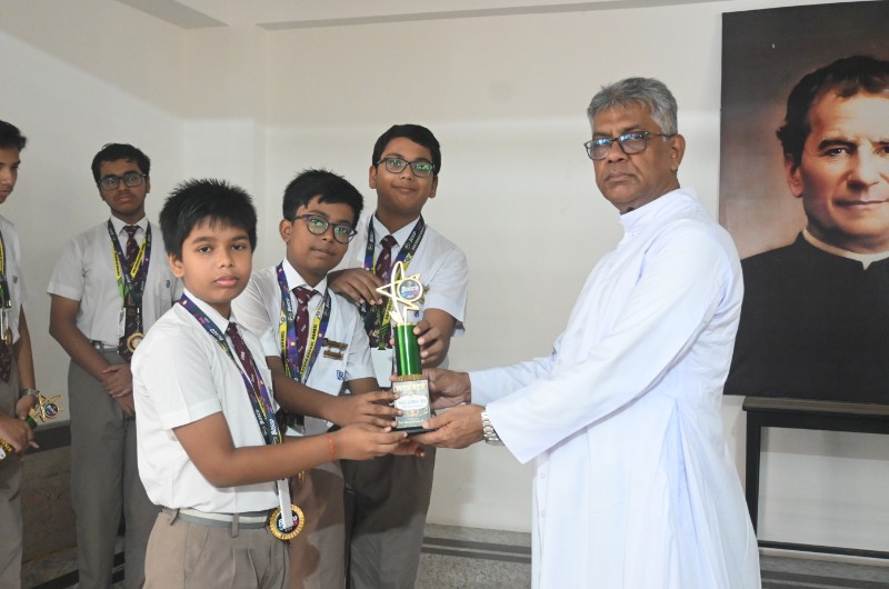 PRIZE DISTRIBUTION (SJCELESTIQUE & BOSCO QUIROUS)